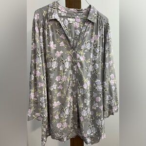 J.jill Floral‎ Gray Women's Top